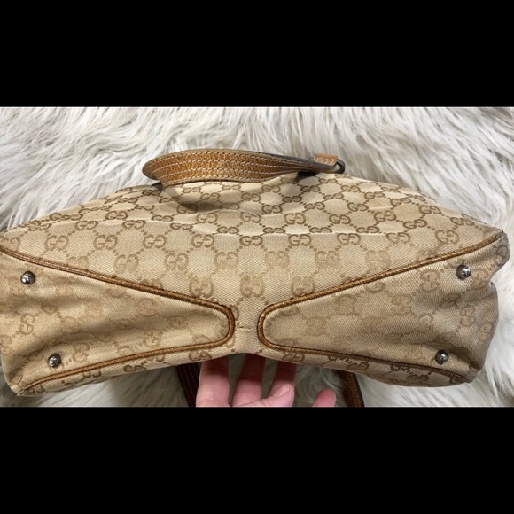 Authentic Gucci Tote and Authentic Gucci Wallet 💙 - Picture 6 of 8